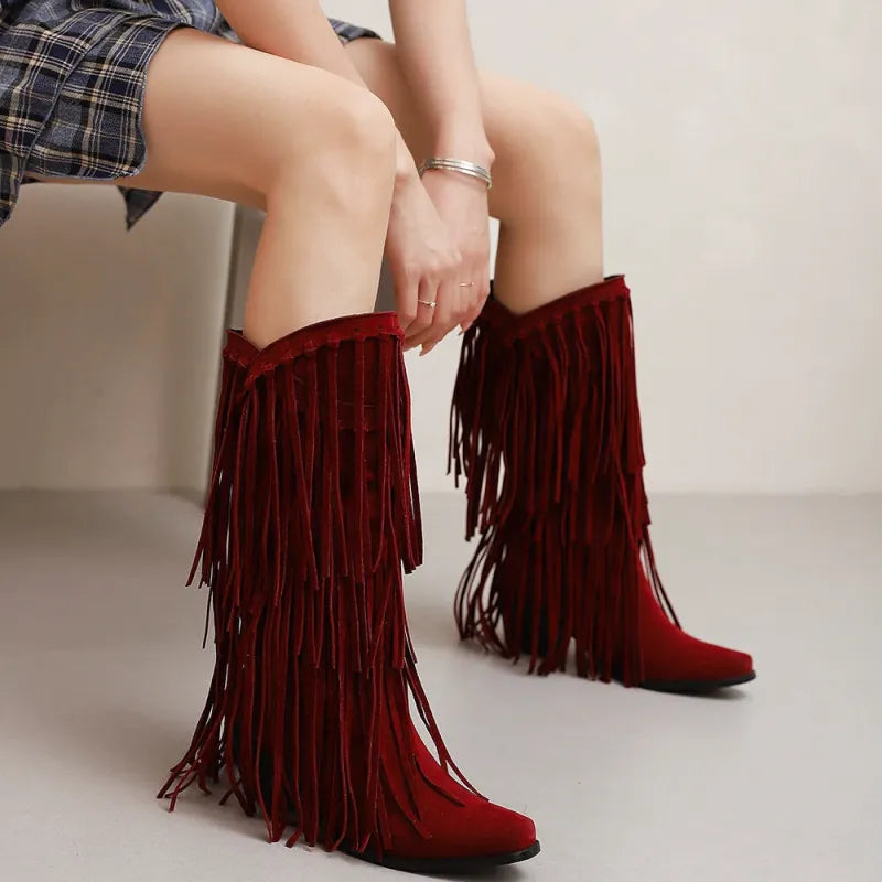 Bottes vaqueras rouges pour femme ARACELI de la marque Yehaw MX, en cuir avec semelle robuste et design tendance.