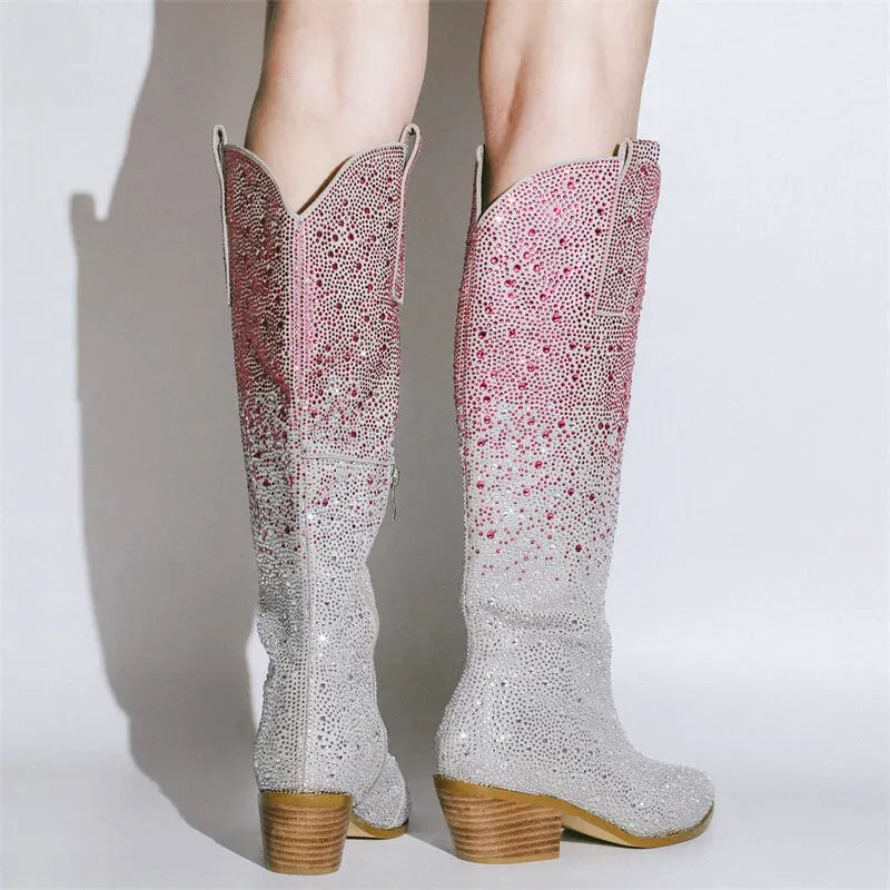 Botas vaqueras pour femme Yehaw MX en rose, style cowboy, avec détails en cuir et semelle robuste.